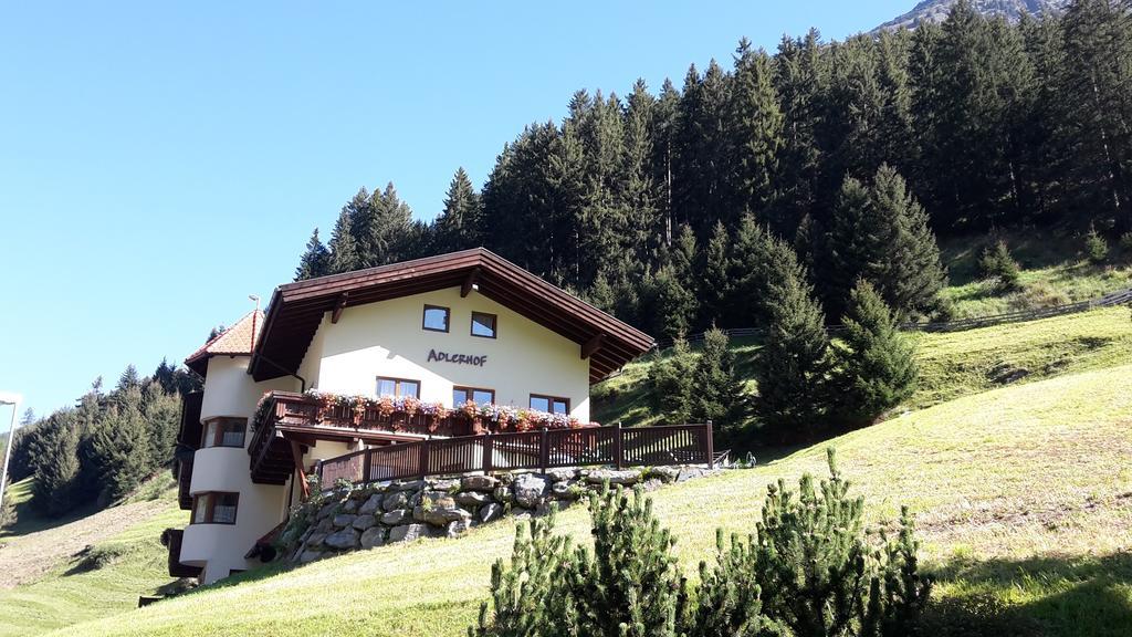 Ferienwohnung Adlerhof St. Leonhard im Pitztal Exterior foto